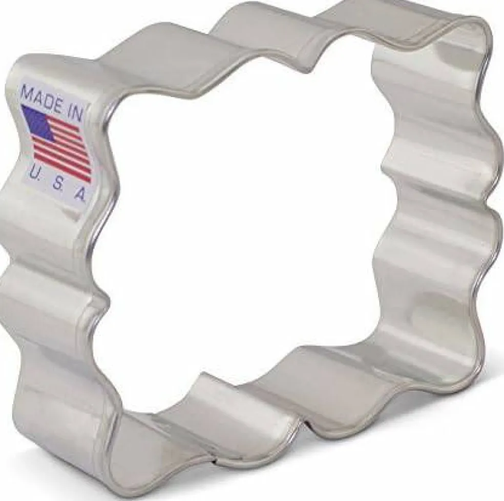 Ann Clark Fanciful Plaque Cookie Cutter, 3"