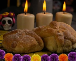 Artificial Marigold Flowers with Stems (Purple)