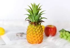 Artificial Pineapple Decor, 8.2 Inch Realistic Fake Tropical Fruit Ornament, Plastic Pineapple for Home Table Centerpiece, Kitchen Counter, Party Decoration, Photography Prop