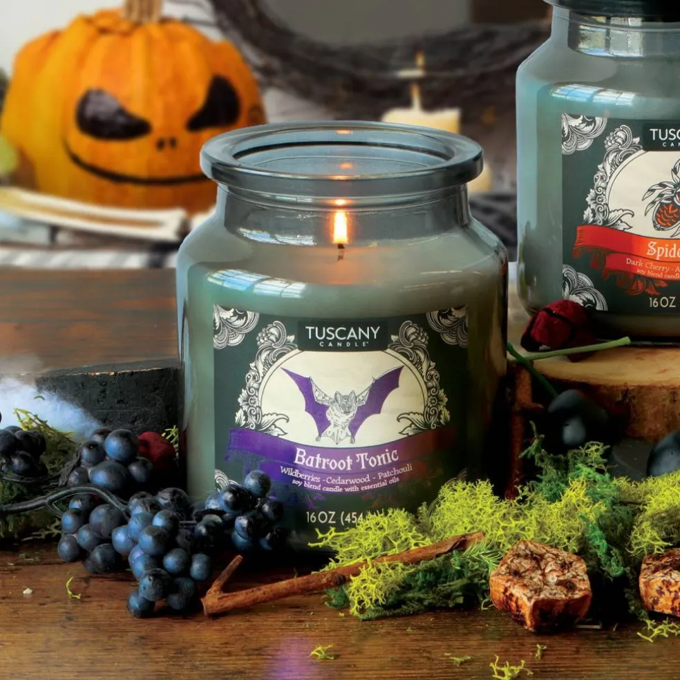 Batroot Tonic: Wildberries & Cedarwood Scented Halloween Candle (16 oz)