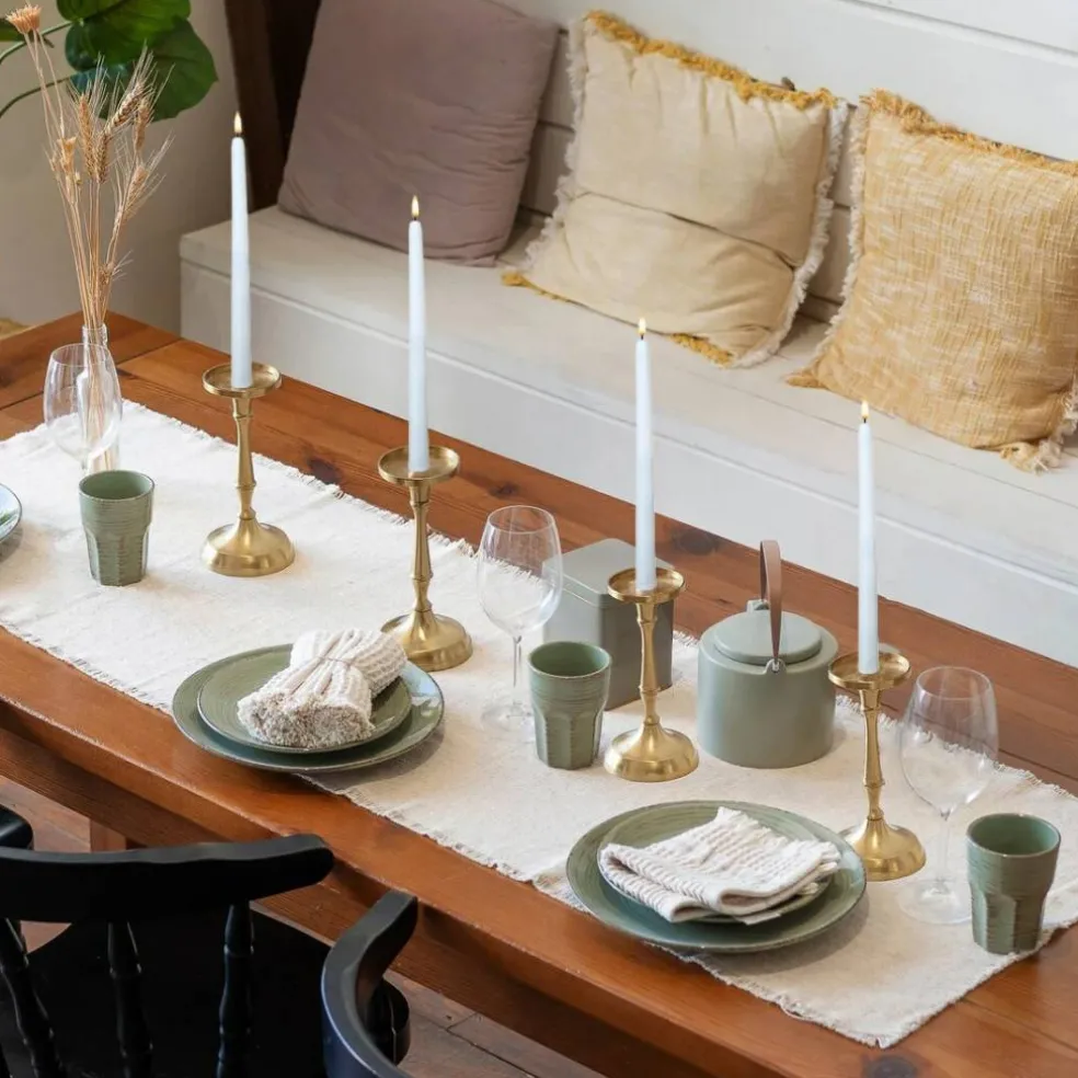 Battery-Operated 3D Wick Flame Taper Candles with Remote Control - Set of 4