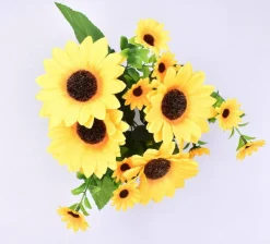 Beautiful Yellow Sunflowers Artificial Flowers Mini Fake Sunflowers Bouquet with Stems for Home Decoration Party DIY Wedding Bouquets Baby Shower Outdoor Indoor Decoration