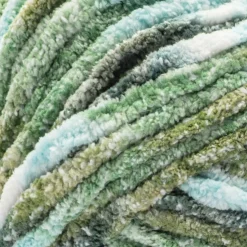 Bernat® Baby Blanket™ Variegates Yarn