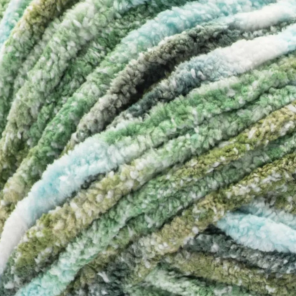Bernat® Baby Blanket™ Variegates Yarn