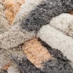 Bernat® Blanket Big™ Yarn