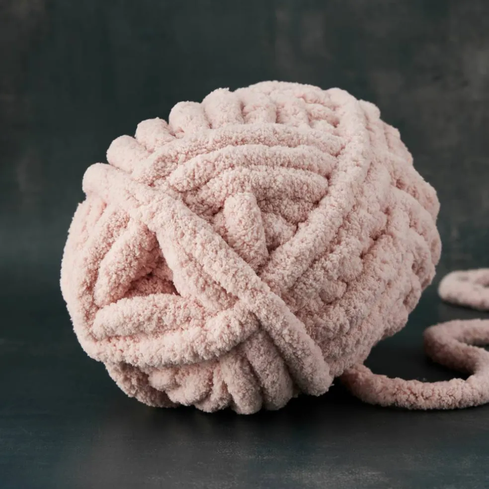 Bernat® Blanket Big™ Yarn