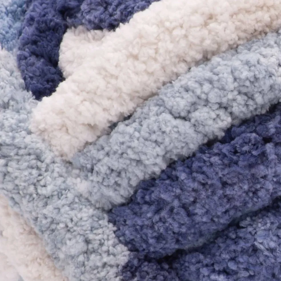 Bernat® Blanket Big™ Yarn