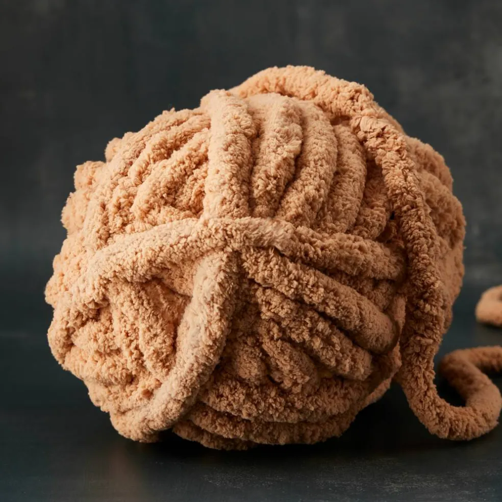 Bernat® Blanket Big™ Yarn