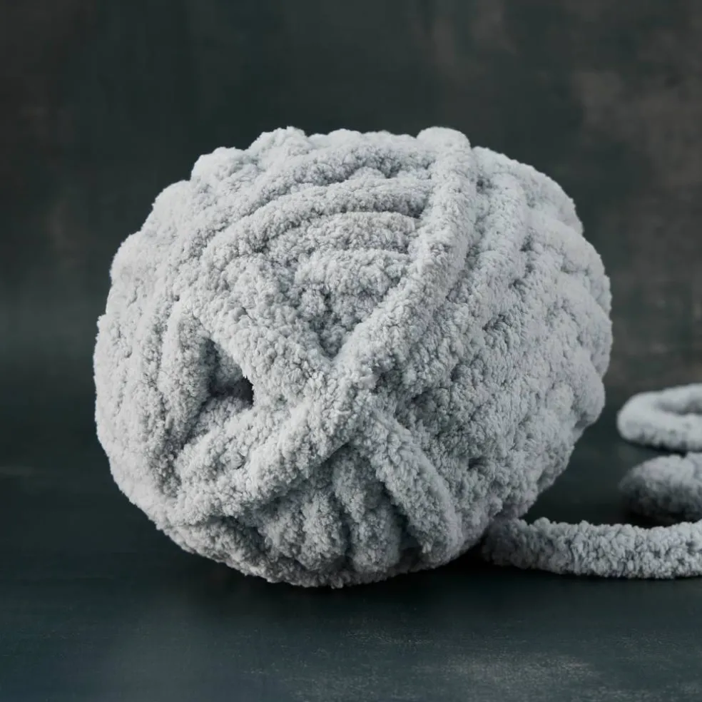 Bernat® Blanket Big™ Yarn