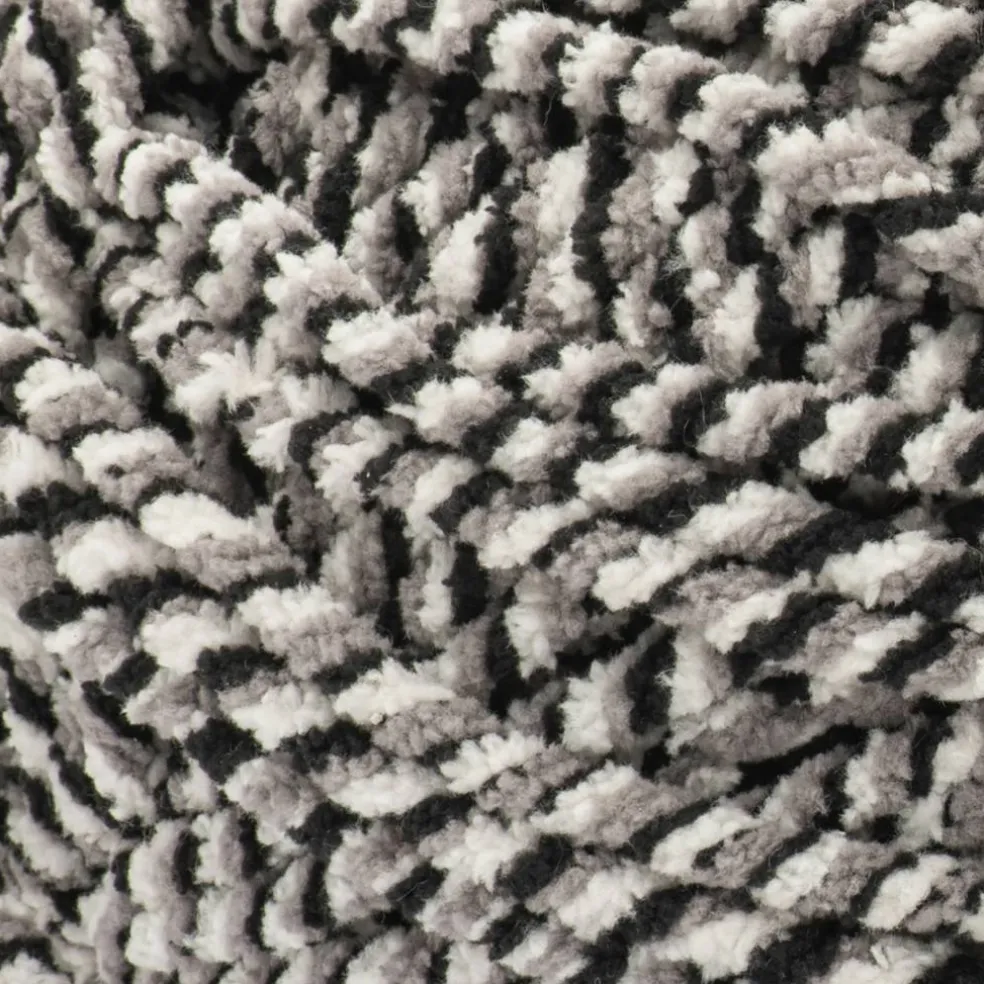 Bernat® Blanket™ Yarn