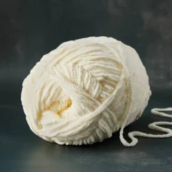 Bernat® Blanket™ Yarn