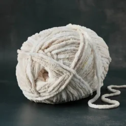 Bernat® Blanket™ Yarn