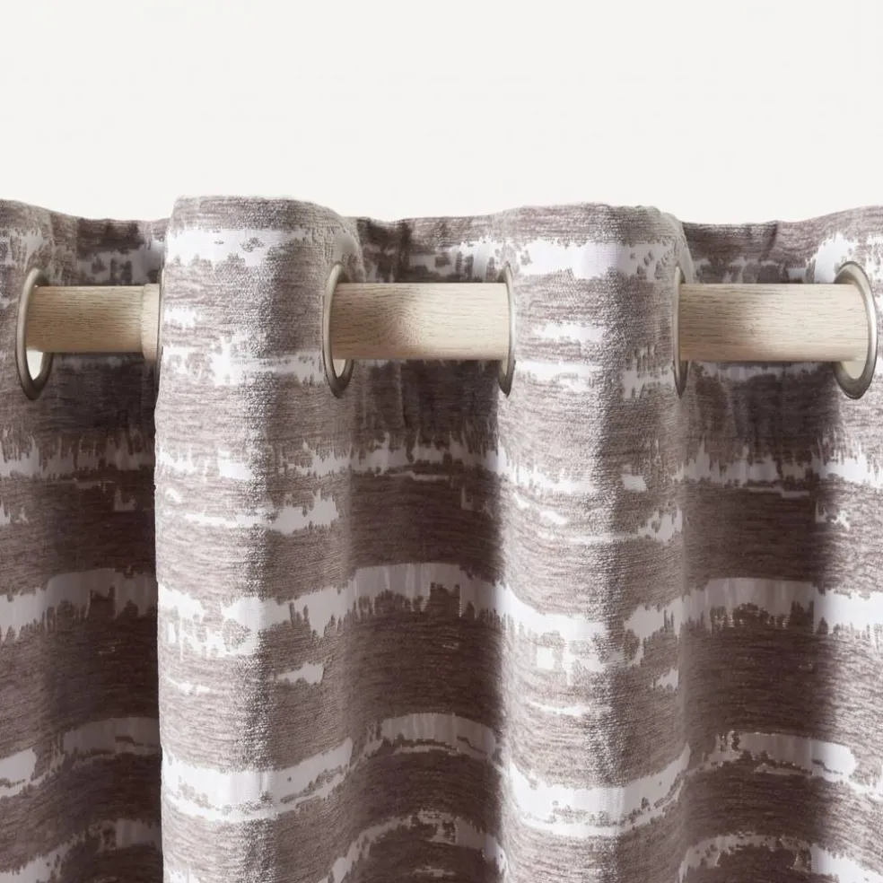 Brynleigh Single Panel Window Treatment