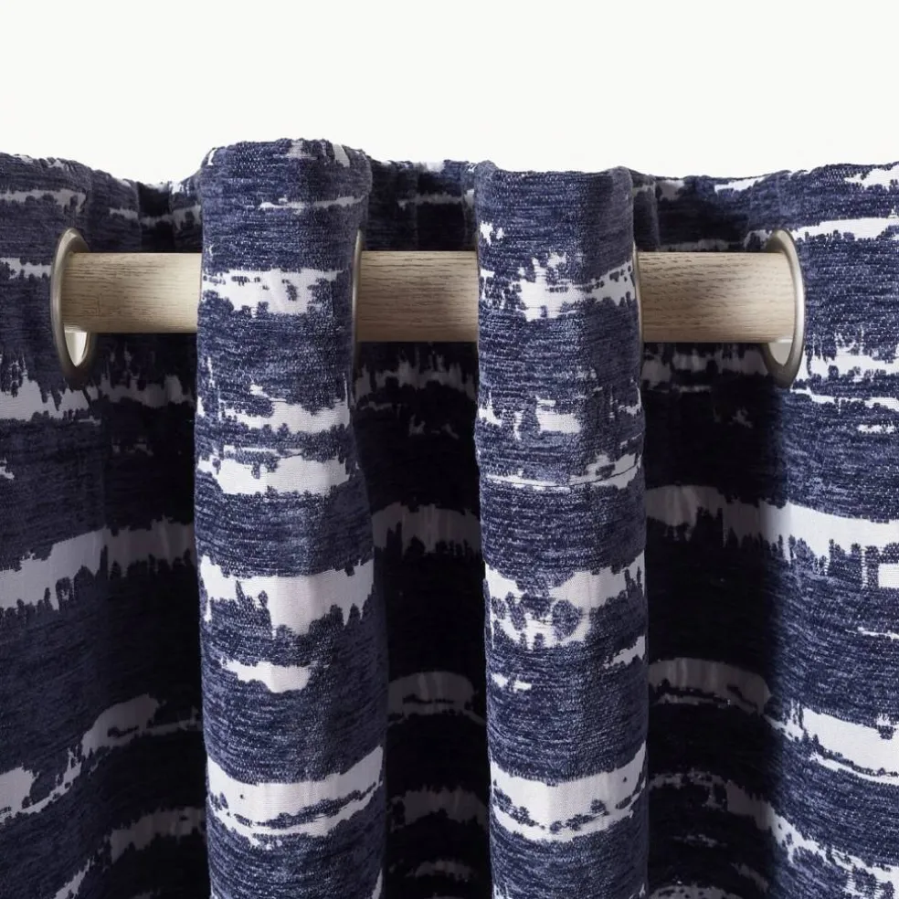 Brynleigh Single Panel Window Treatment