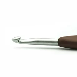 Clover Amour Crochet Hook