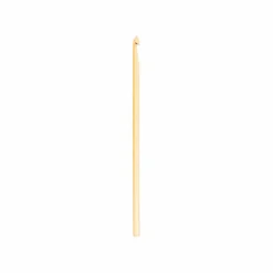Clover Takumi® Bamboo Crochet Hook
