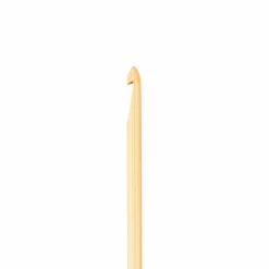 Clover Takumi® Bamboo Crochet Hook