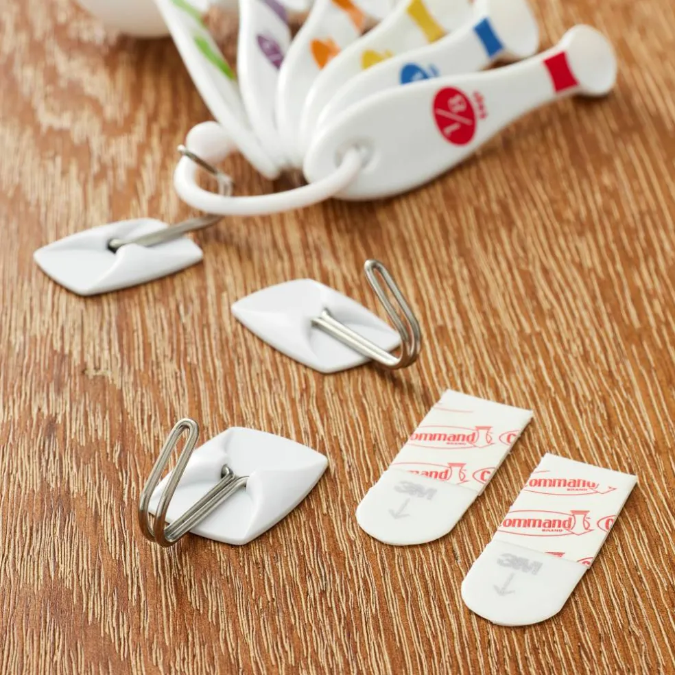 Command™ Wire Hooks, White