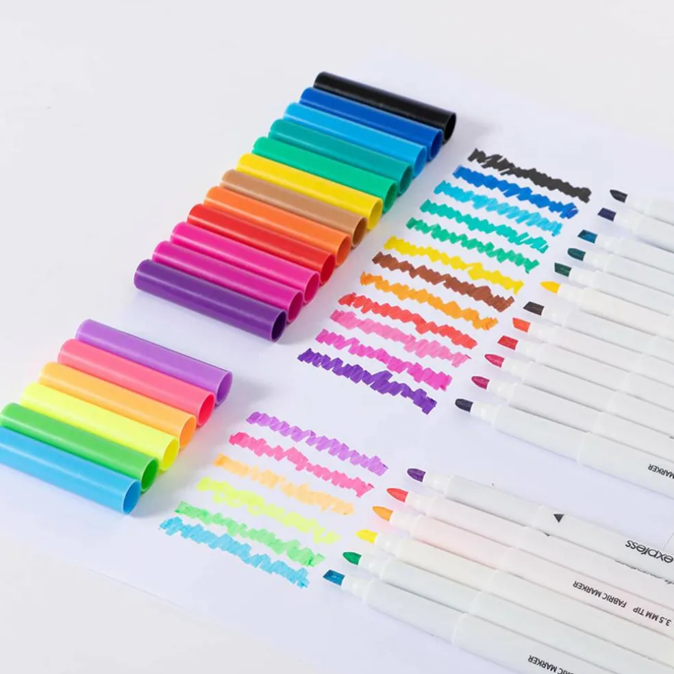 Craft Express Fabric 18 Colors Marker Set