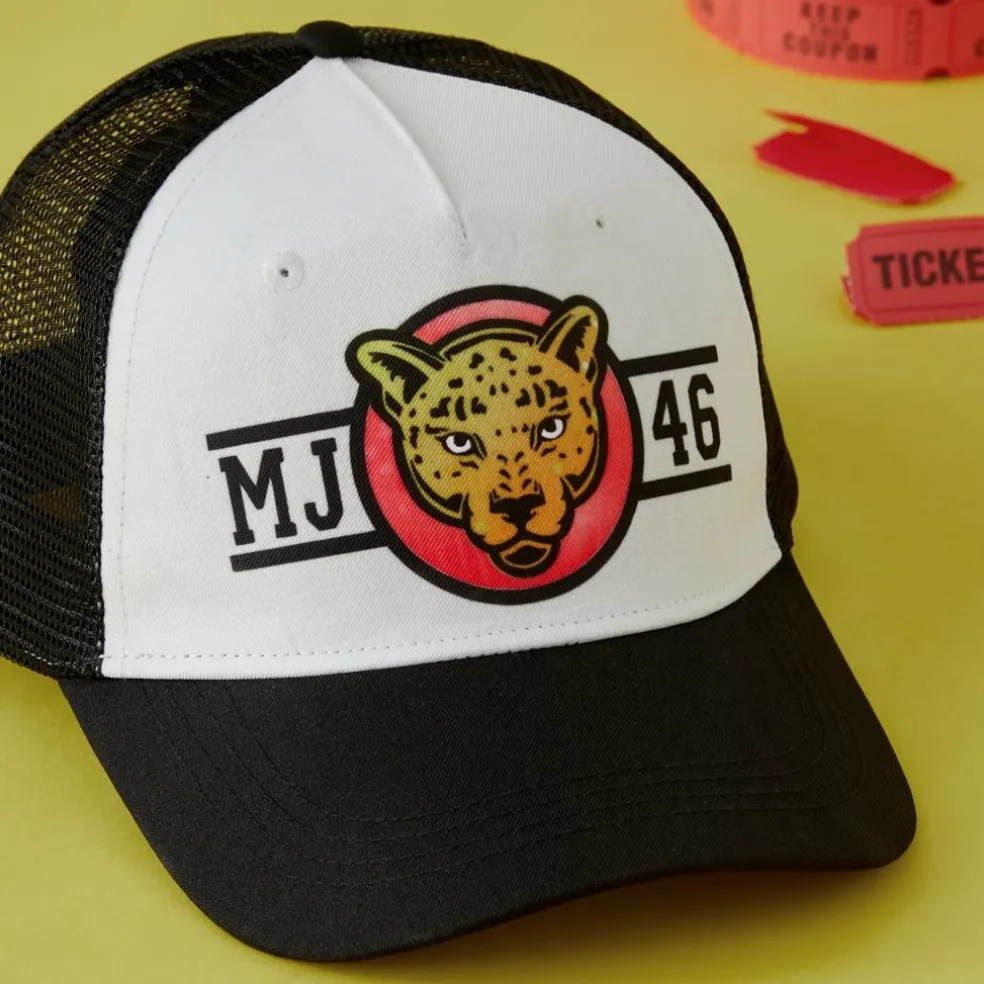 Cricut® Black/White Trucker Hat Blank, 3ct.