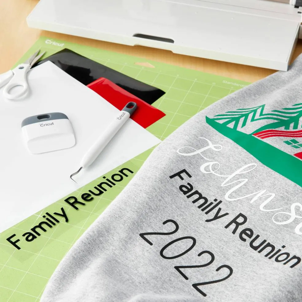Cricut® Everyday Iron-On™ Elegance Sampler