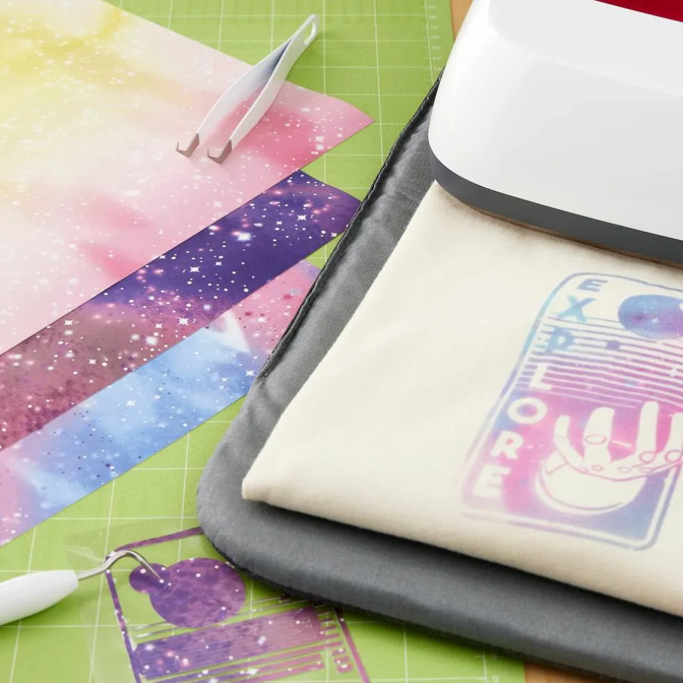 Cricut® Infusible Ink™ Transfer Sheet Patterns, Galactic Stars