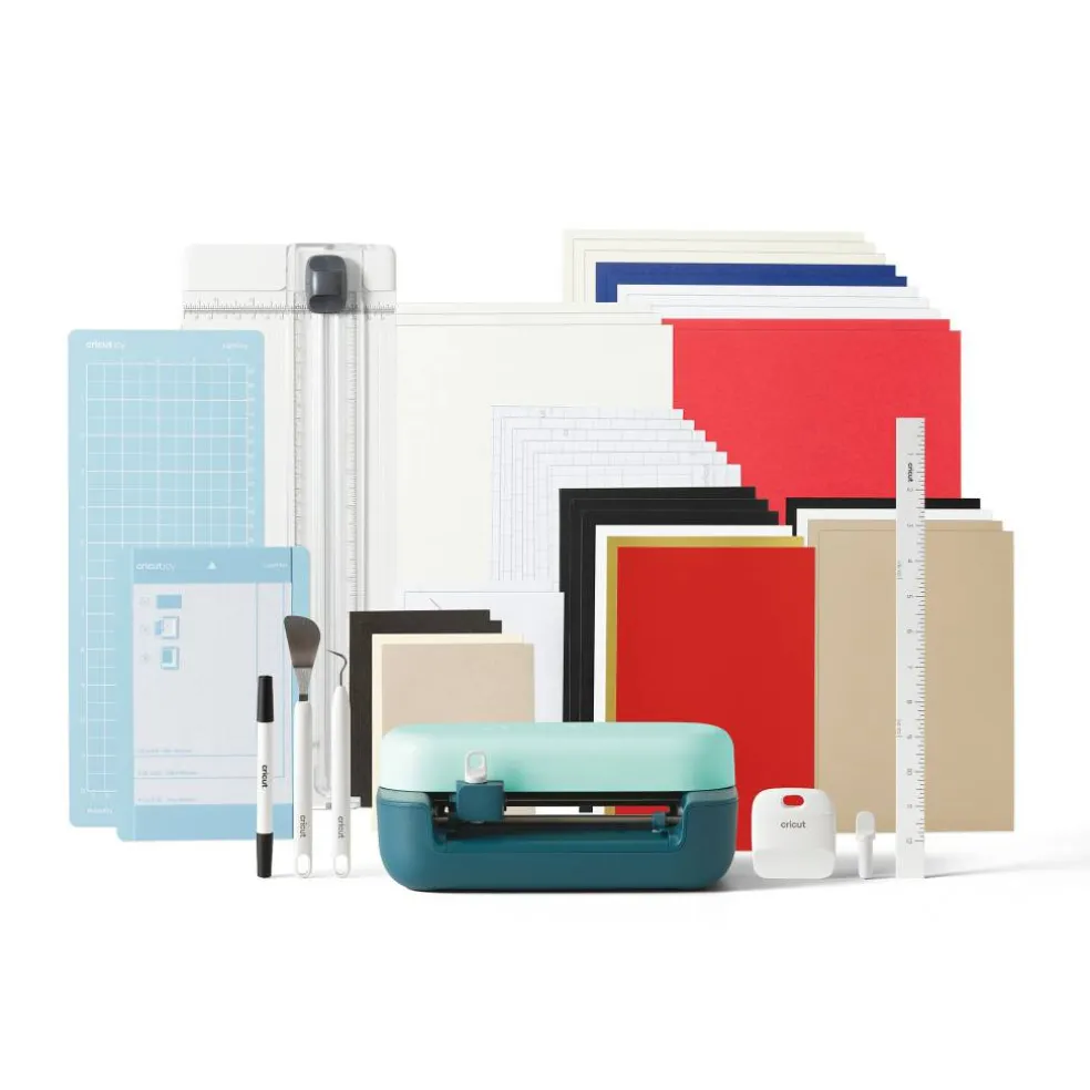 Cricut Joy™ 2 in Jade Green & Essential Bundle