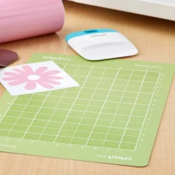 Cricut Joy™ StandardGrip Mat, 4.5" x 6.5"