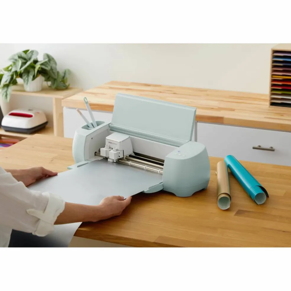 Cricut® Permanent Smart Vinyl™ Matte Metallic