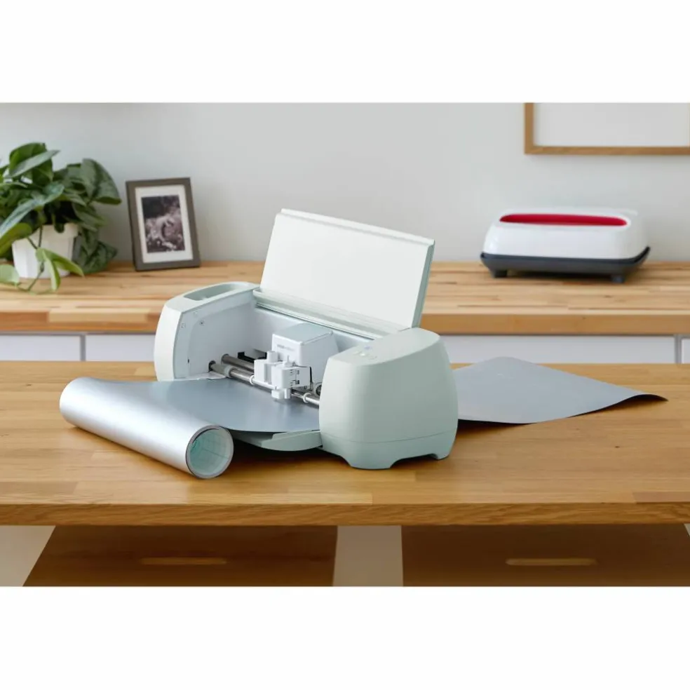 Cricut® Permanent Smart Vinyl™ Matte Metallic
