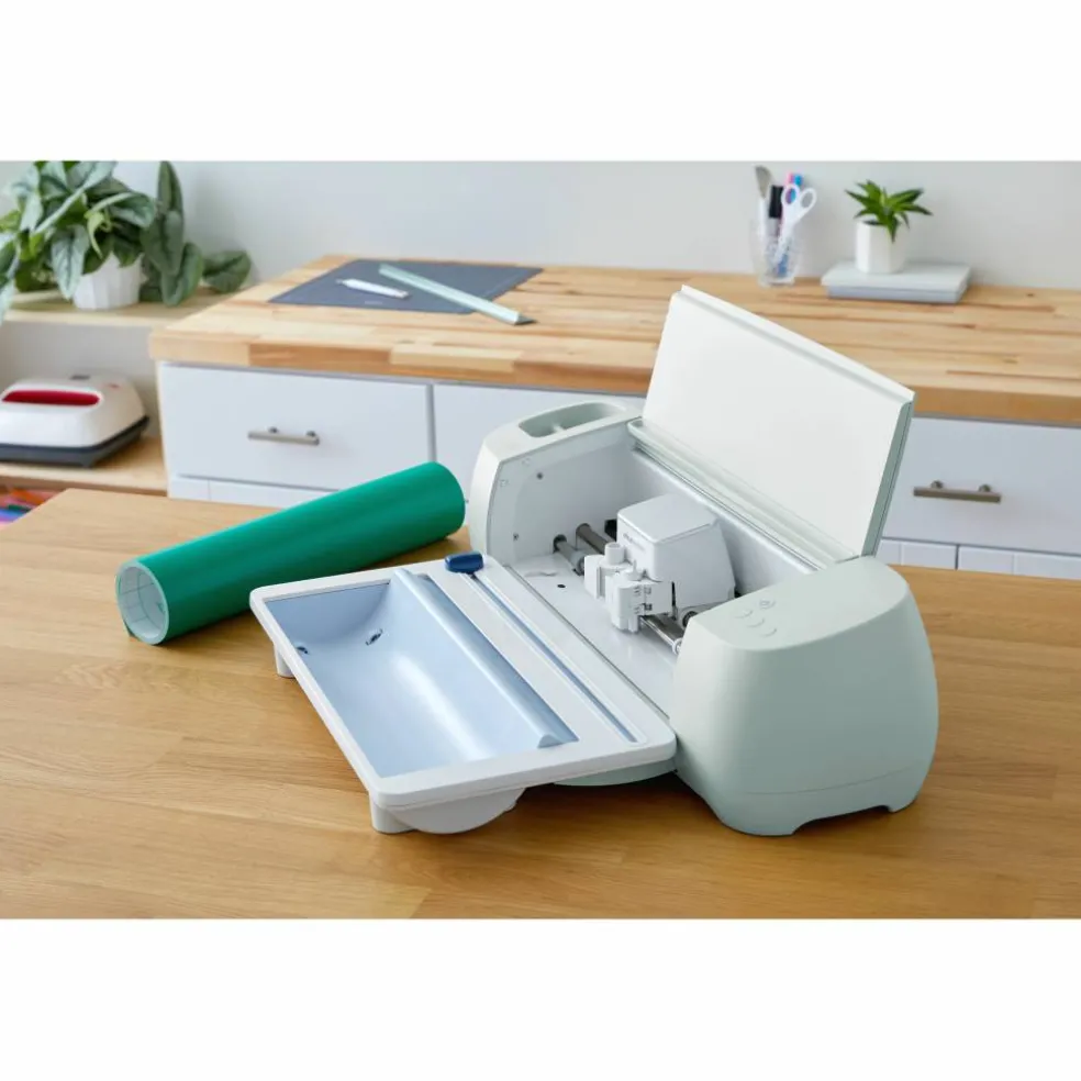 Cricut® Roll Holder