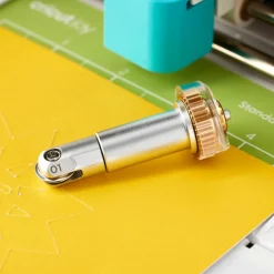 Cricut® Single Scoring Wheel Tip + Housing