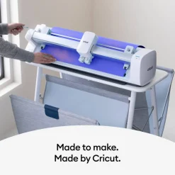 Cricut® Smart Iron-On™ Holographic Roll