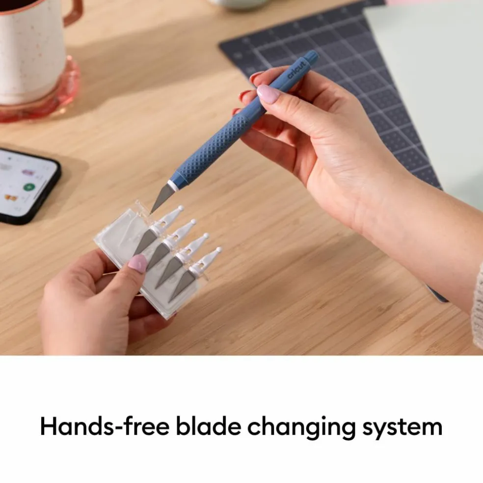 Cricut® TrueControl™ Blue Craft Knife & Weeding Kit