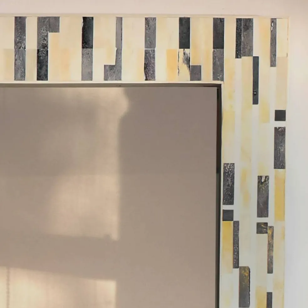 Decorative Wall Mirror with Frame – Stylish Home & Bathroom Accent Mirror