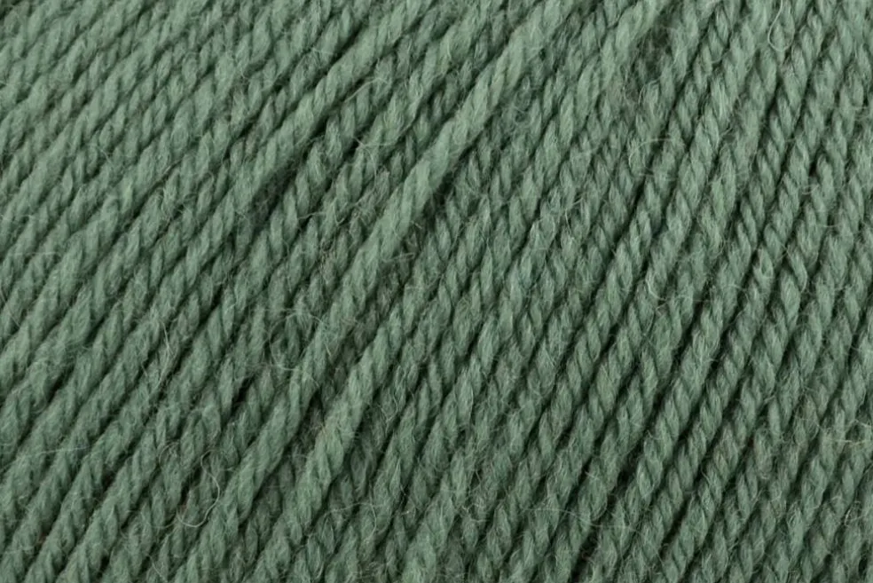 Deluxe Worsted Superwash Wool by Universal Yarn - 49 Colors
