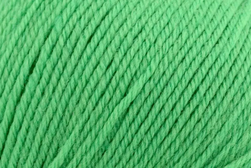 Deluxe Worsted Superwash Wool by Universal Yarn - 49 Colors