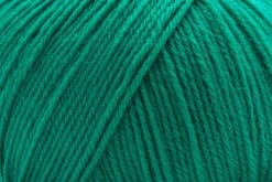 Deluxe Worsted Superwash Wool by Universal Yarn - 49 Colors