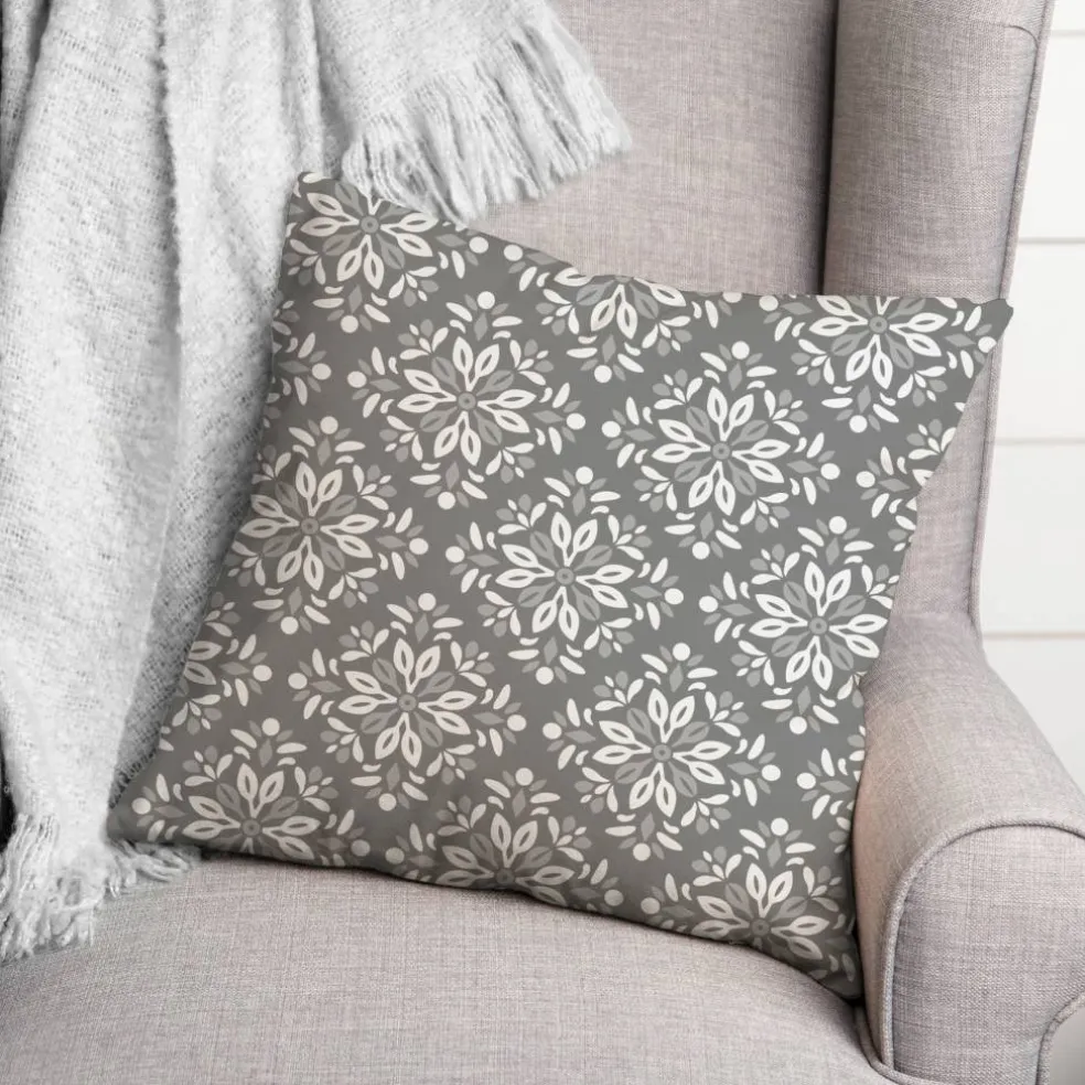 Diamond Medallions Indoor/Outdoor Throw Pillow