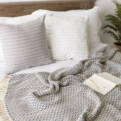 DII® Zig-Zag Throw