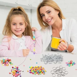 DIY Macaron Bead Keychain Kit - 696PCS Bag Charms Cute Beads Bracelet Necklace Making Craft Kits, Letter Beads for Jewelry Accessories Festival Party Gift Favor for Women Men