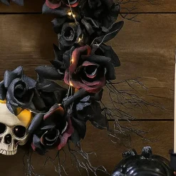 Eerie Dead Roses Skull Light-Up Halloween Wreath 23.5