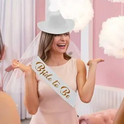 4E's Novelty Bride Cowgirl Hat with Veil & Sash - White Felt Cowboy Hat for Women, Bachelorette Hats