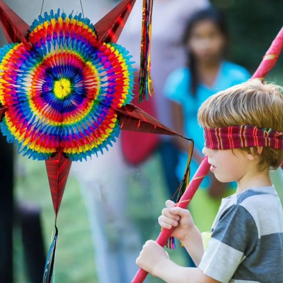 Extra-Large 32" Star Piñata