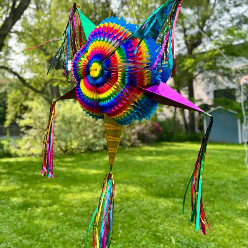 Extra-Large 32" Star Piñata