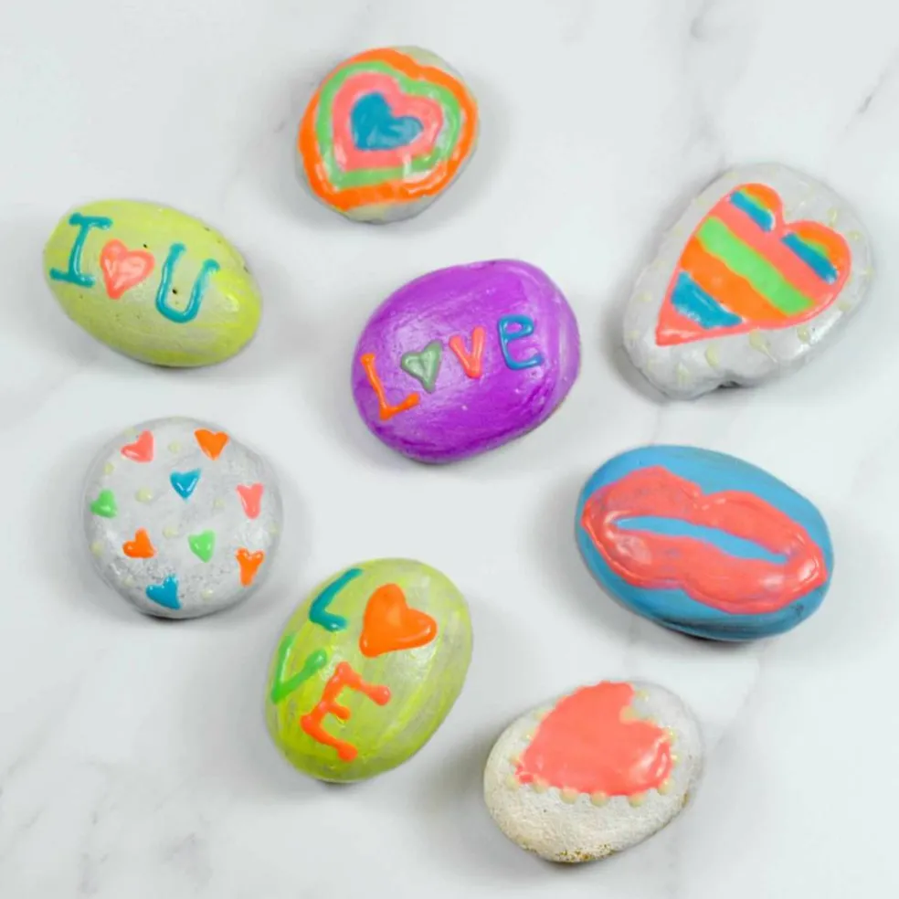 Faber-Castell® Glow in the Dark Rock Painting Kit