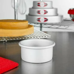 Fat Daddio's® Pro Series Bakeware Anodized Aluminum Round Cake Pan