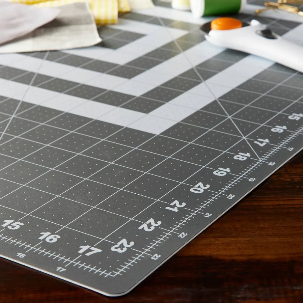 Fiskars® Cutting Mat