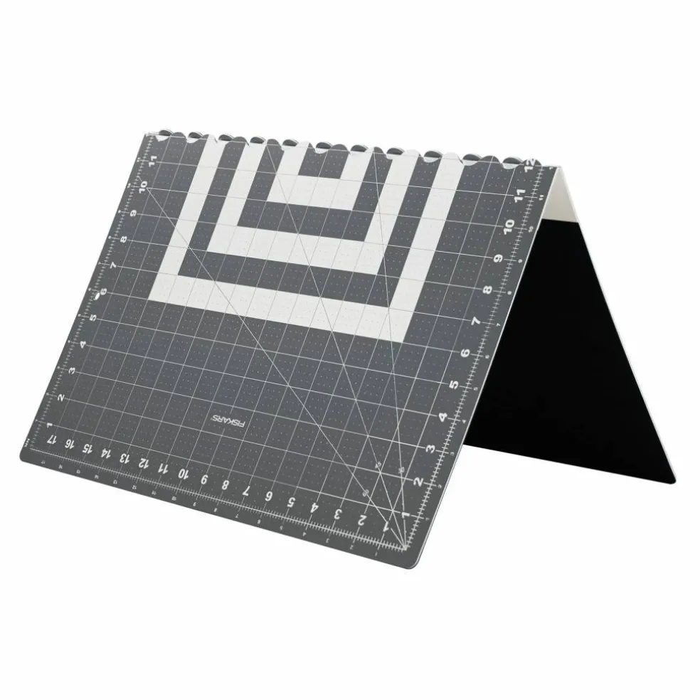 Fiskars® Folding Cutting Mat, 18" x 24"