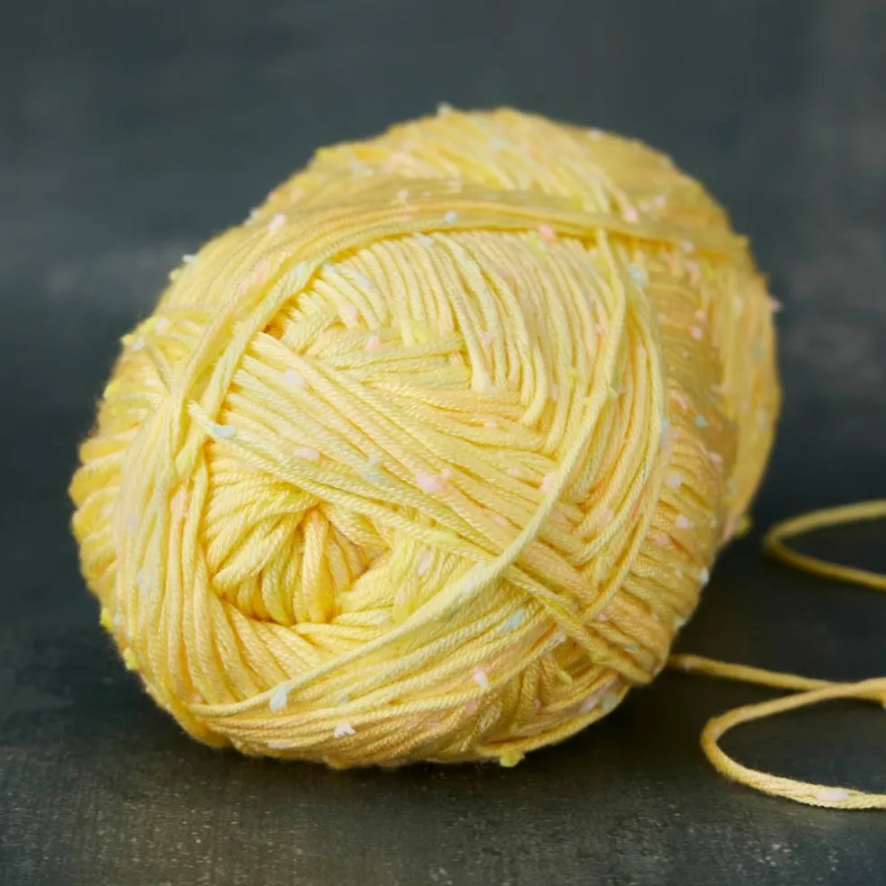 Flecks™ Yarn by Loops & Threads®